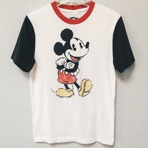 ✨ Vintage Inspired Super Cute Mickey Mouse Shirt ✨